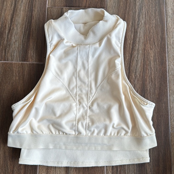 Alo Goddess Rib Cropped Dynamite Tank Top - French Vanilla, M - Picture 8 of 12